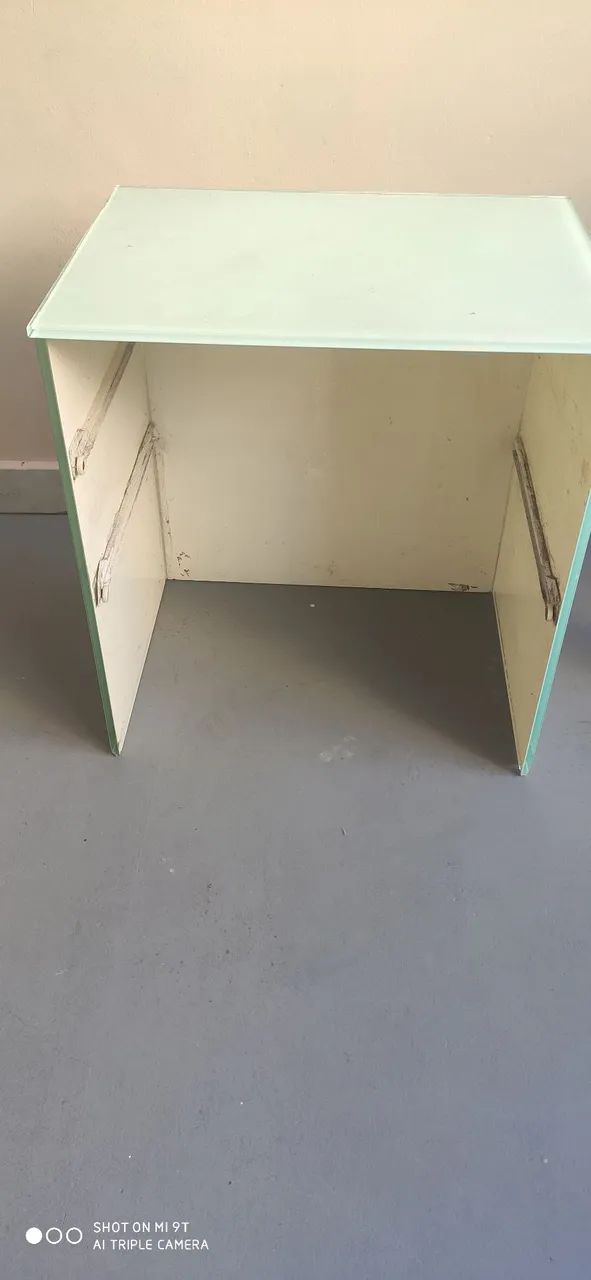 Mesa pequena de vidro  - Foto 3