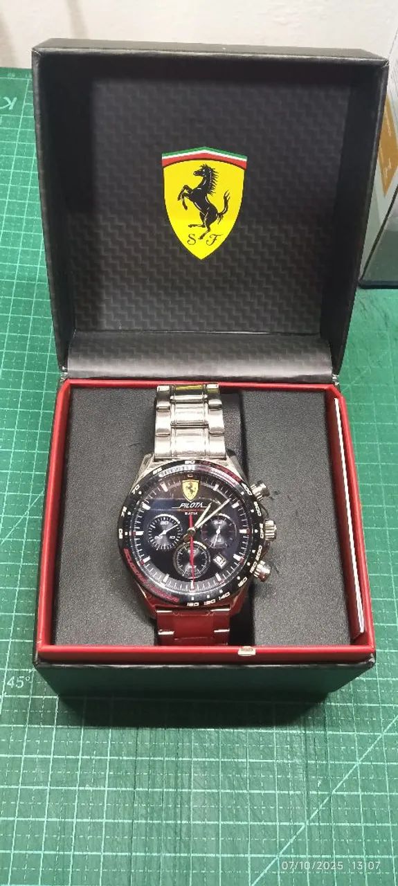 Relógio Original Ferrari Pilota Vivara