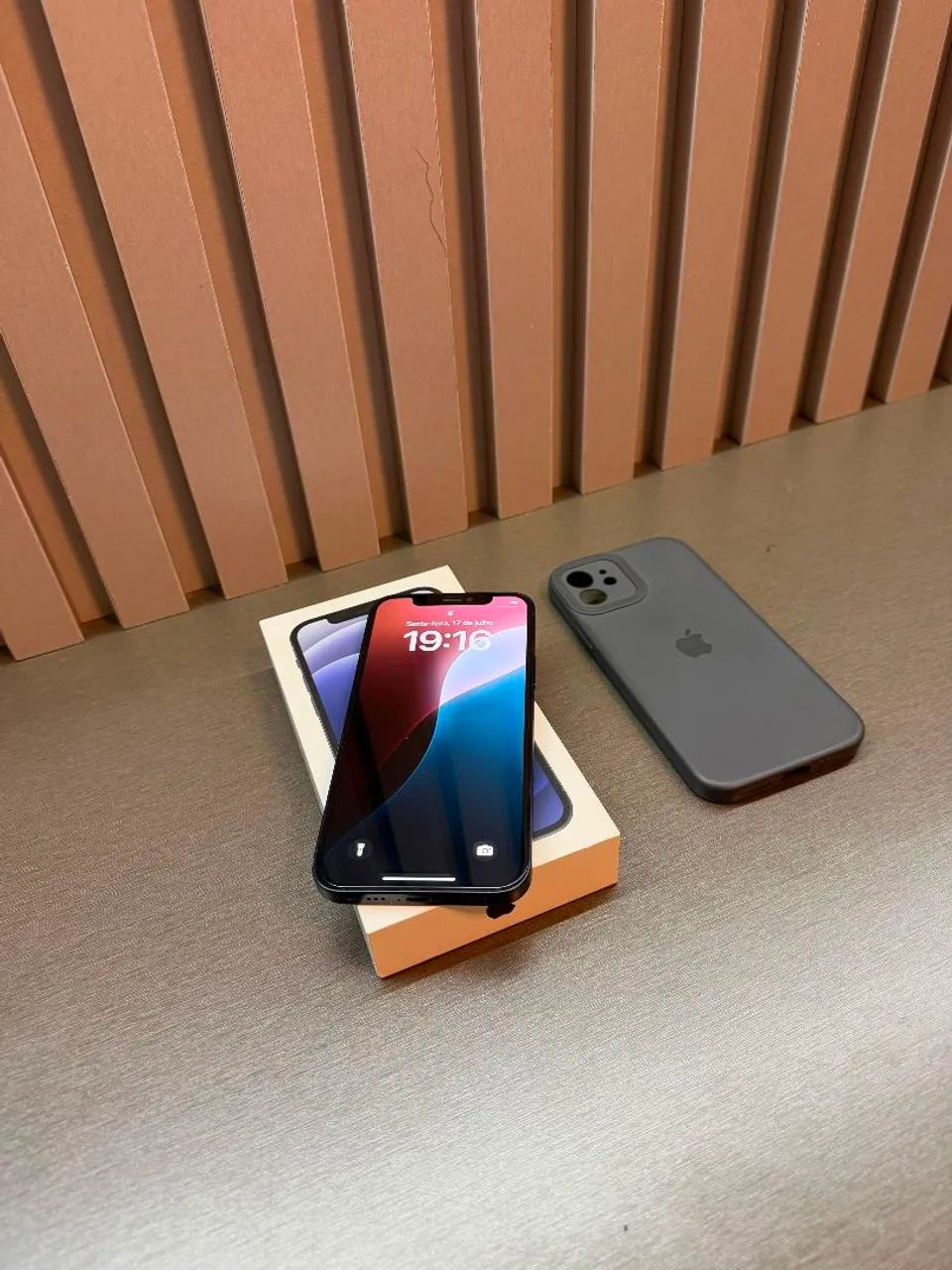 iPhone 12 64g todo original