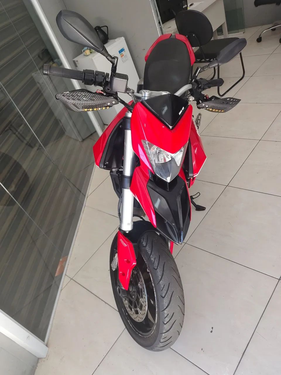 Ducati 823 - Foto 5