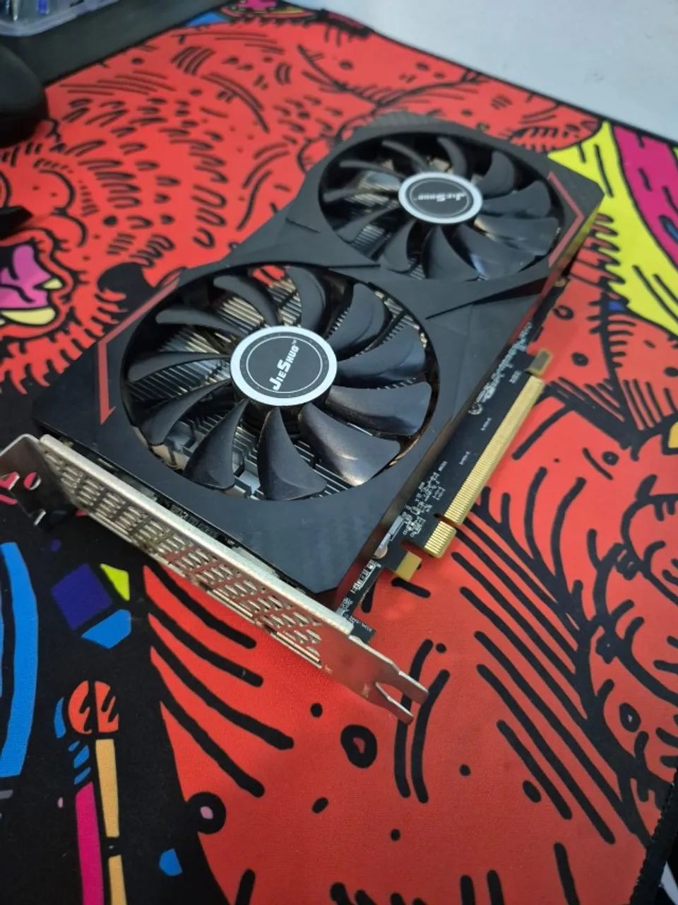 PLACA DE VIDEO RX 6600M
