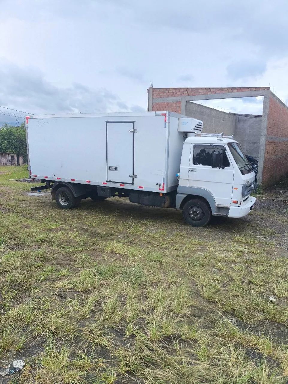 Caminhão  3/4 - Foto 2