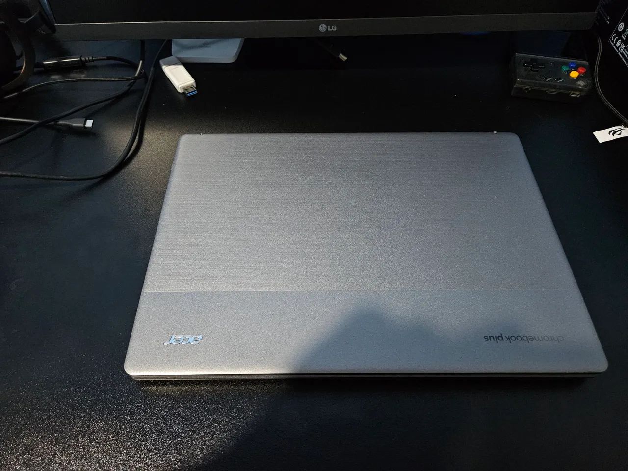 Chromebook plus Acer b514 Ryzen 3 7320c 8gb de ram e 128gb - Foto 2