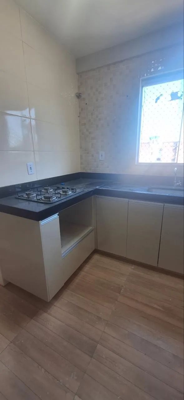 Apartamento 2 quartos reformado com Garagem. Sobradinho - Foto 3