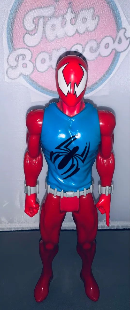 Aranha scarlate 30 cm semi novo hasbro 30 cm