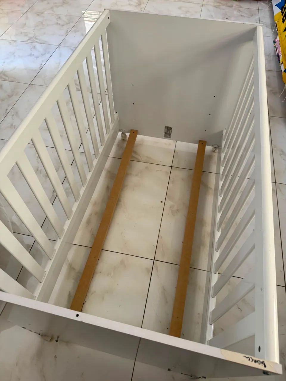 Berço para bebê multifuncional com colchão + Rodízio  - Foto 2