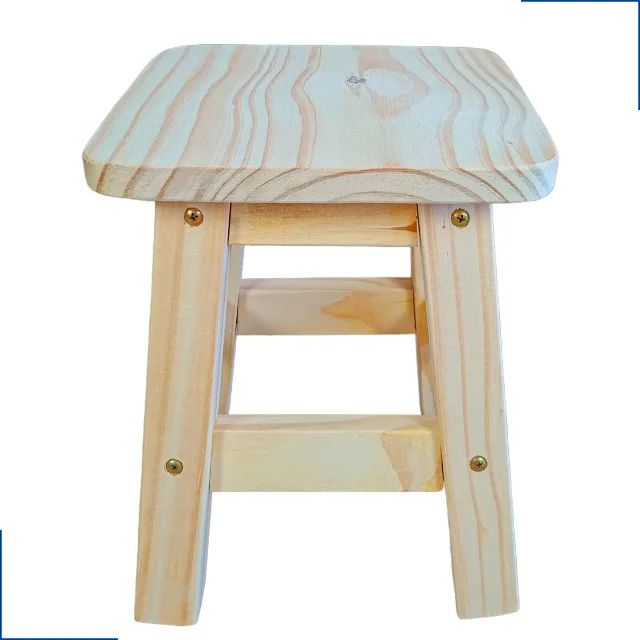 Conjunto Mesinha Com 4 Banquetas De Madeira Para Crianças - Foto 4