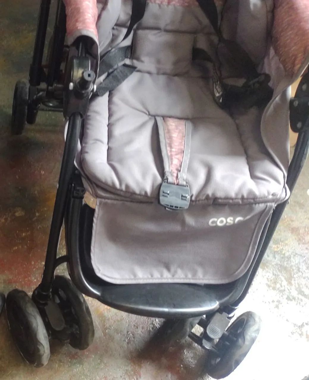 Carrinho de bebe Cosco unissex  - Foto 2