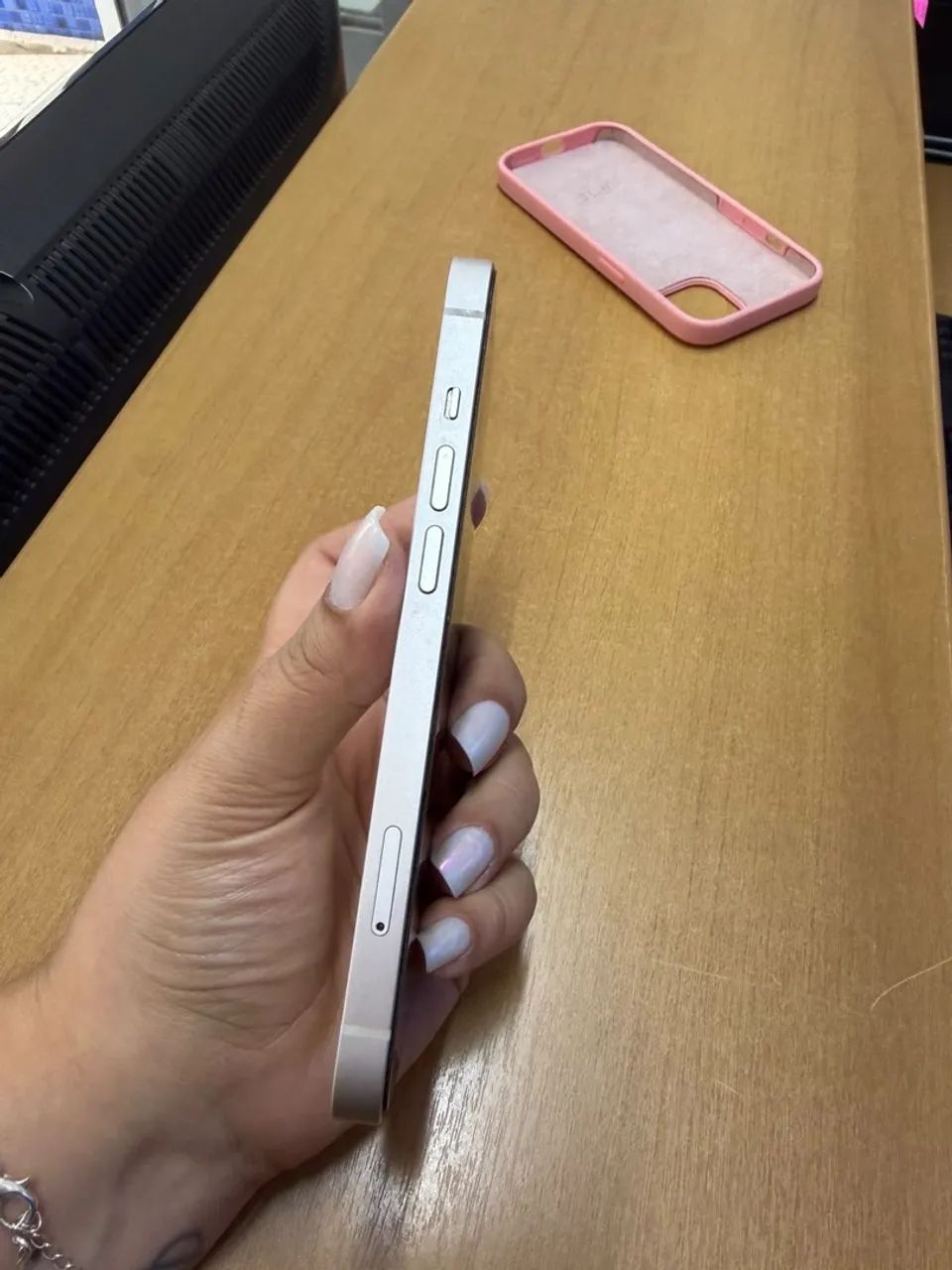 Vendo Iphone 13 - Foto 3