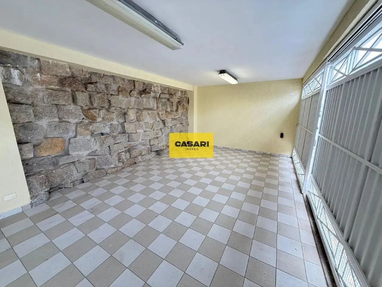 Casa Comercial para Locação com 359m² | Elevador, 4 Salas e Excelente Localização - Foto 2