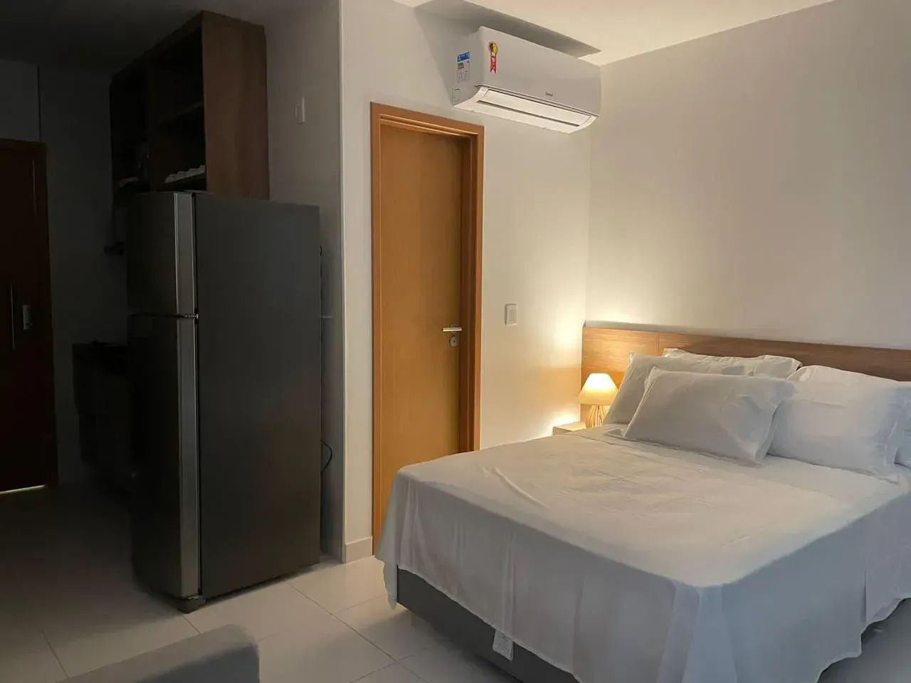 MURO ALTO - Flat mobiliado com 28 m² 1 suíte, lazer com piscina - Foto 9