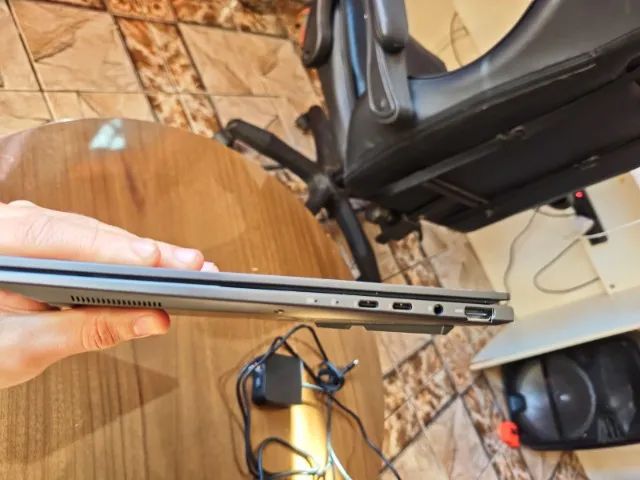 ASUS ZENBOOK 14 OLED - Foto 4