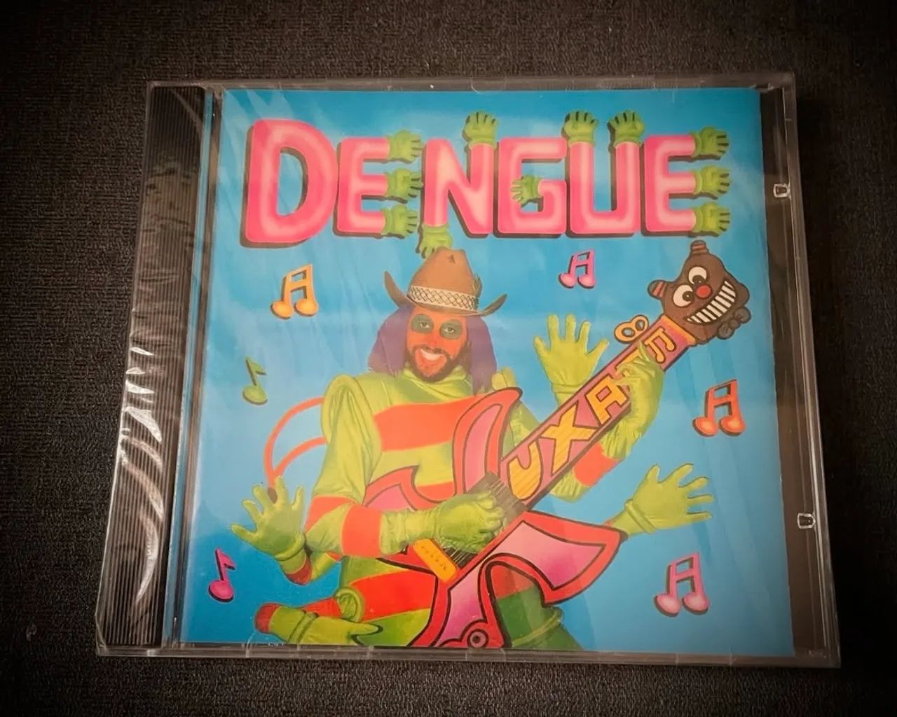 Cd xuxa Dengue lacrado 