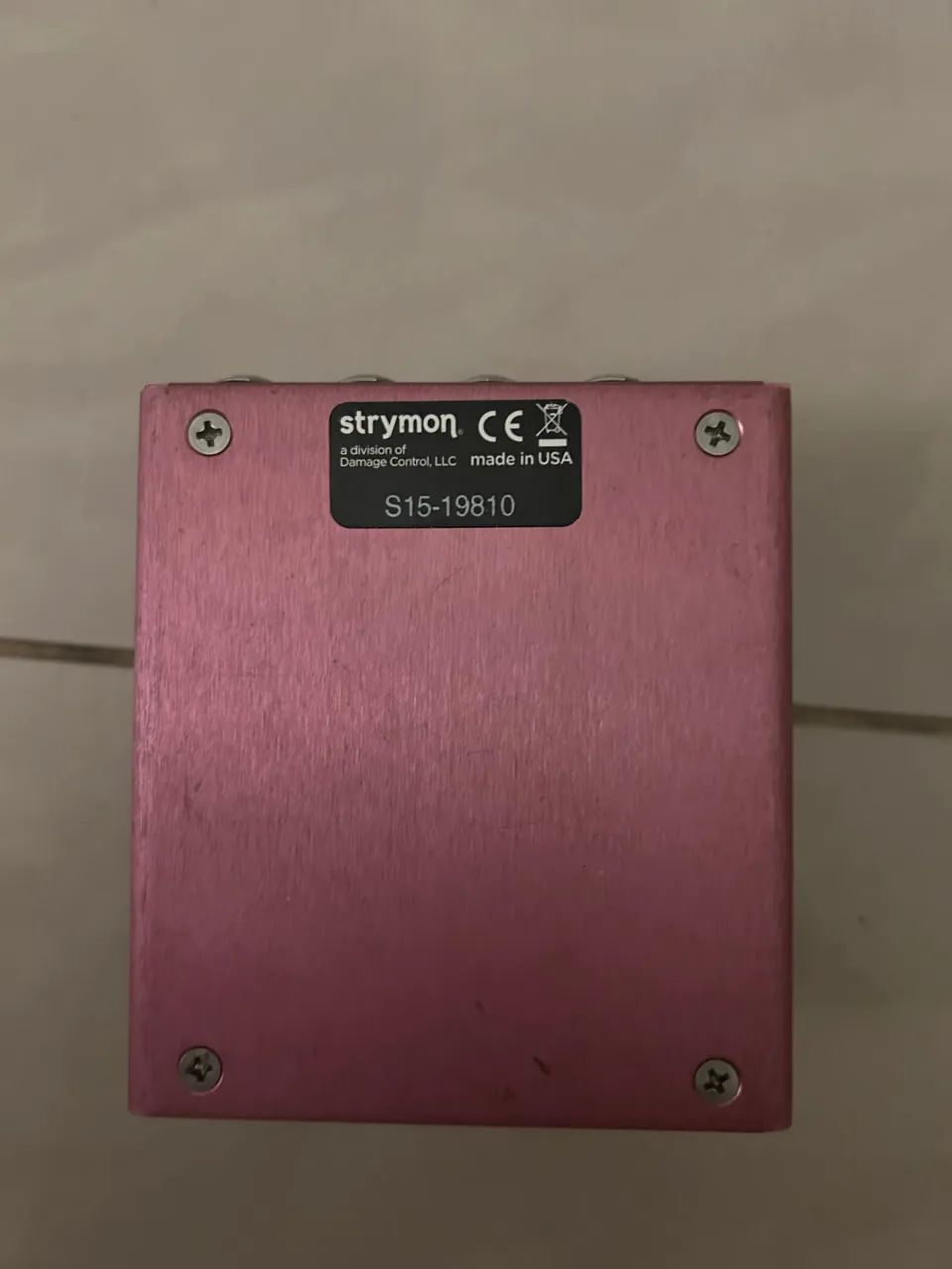 Pedal Strymon Dig dual digital delay  - Foto 3