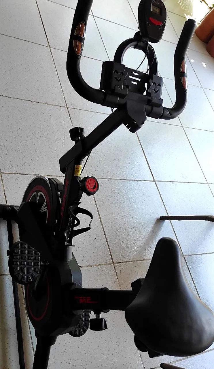 BICICLETA ERGOMÉTRICA - LINHA PREMIUM  - Foto 5