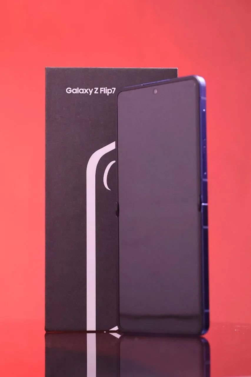 Z Flip7 512GB 12GB RAM