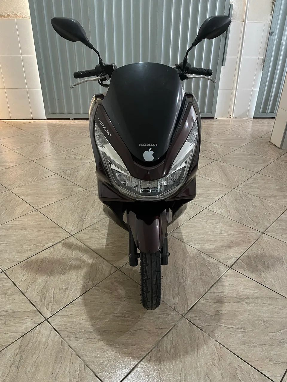 PCX DLX 2018 - Foto 4