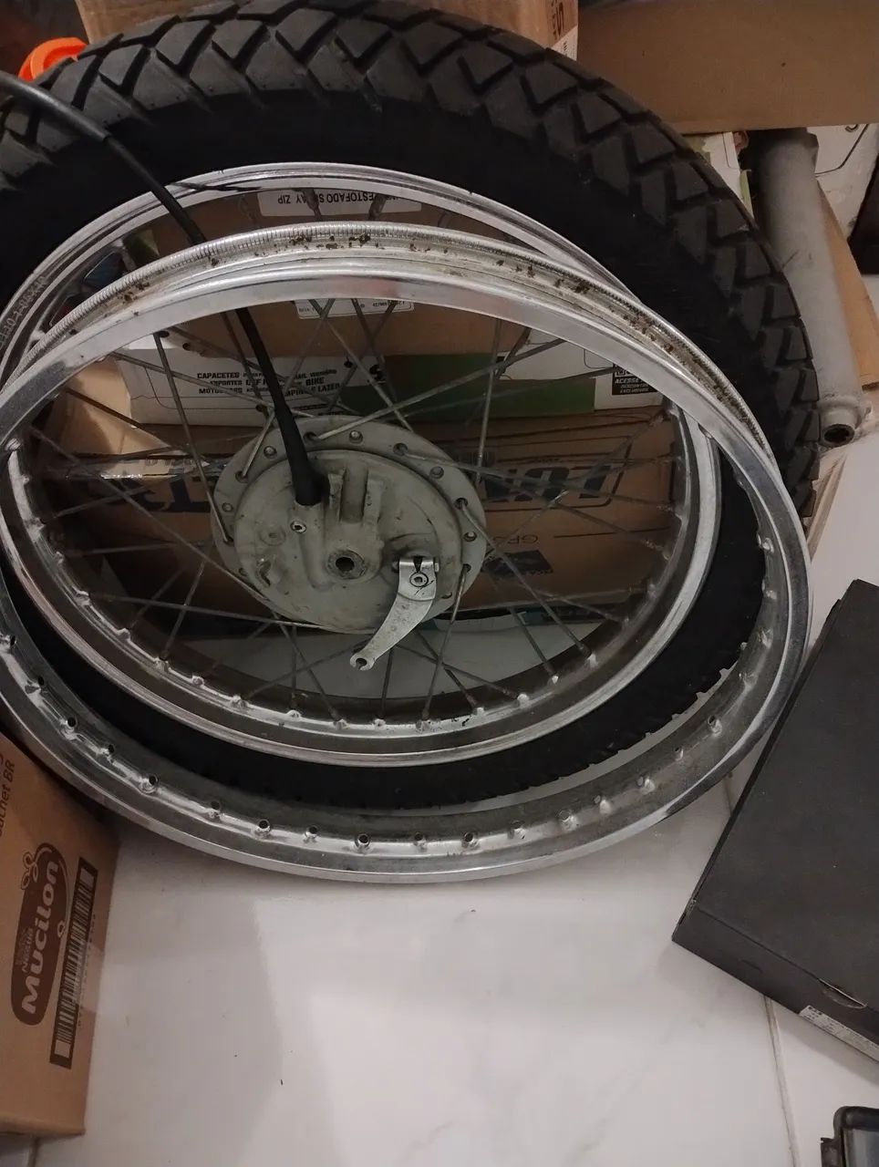 2 Aro e 1 Pneu Honda XLR  - Foto 2