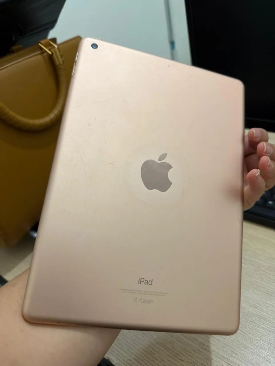 iPad 6 32GB GOLD - Foto 3