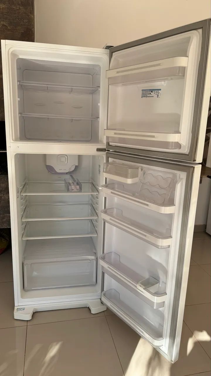 GELADEIRA CONTINENTAL 371L - Foto 3