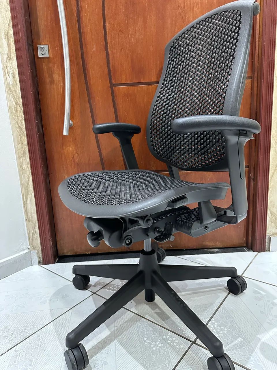 cadeira herman miller celle completa  - Foto 2