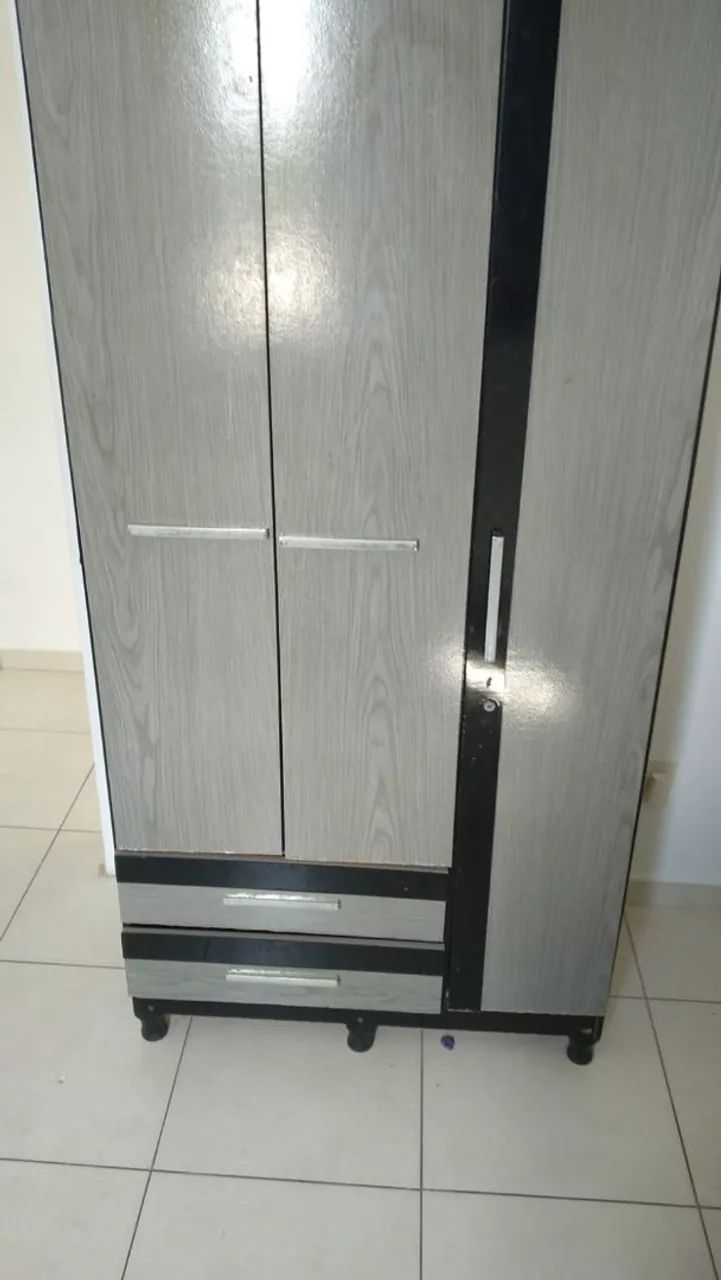 Guarda roupa