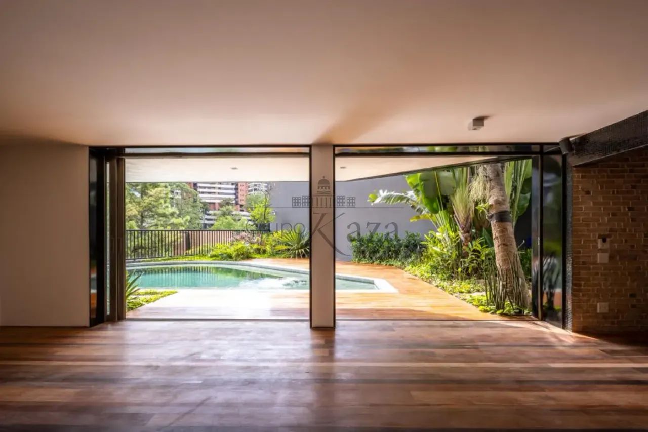 Casa em Condomínio - Panamby - 4 Dormitórios - 661m². - Foto 3