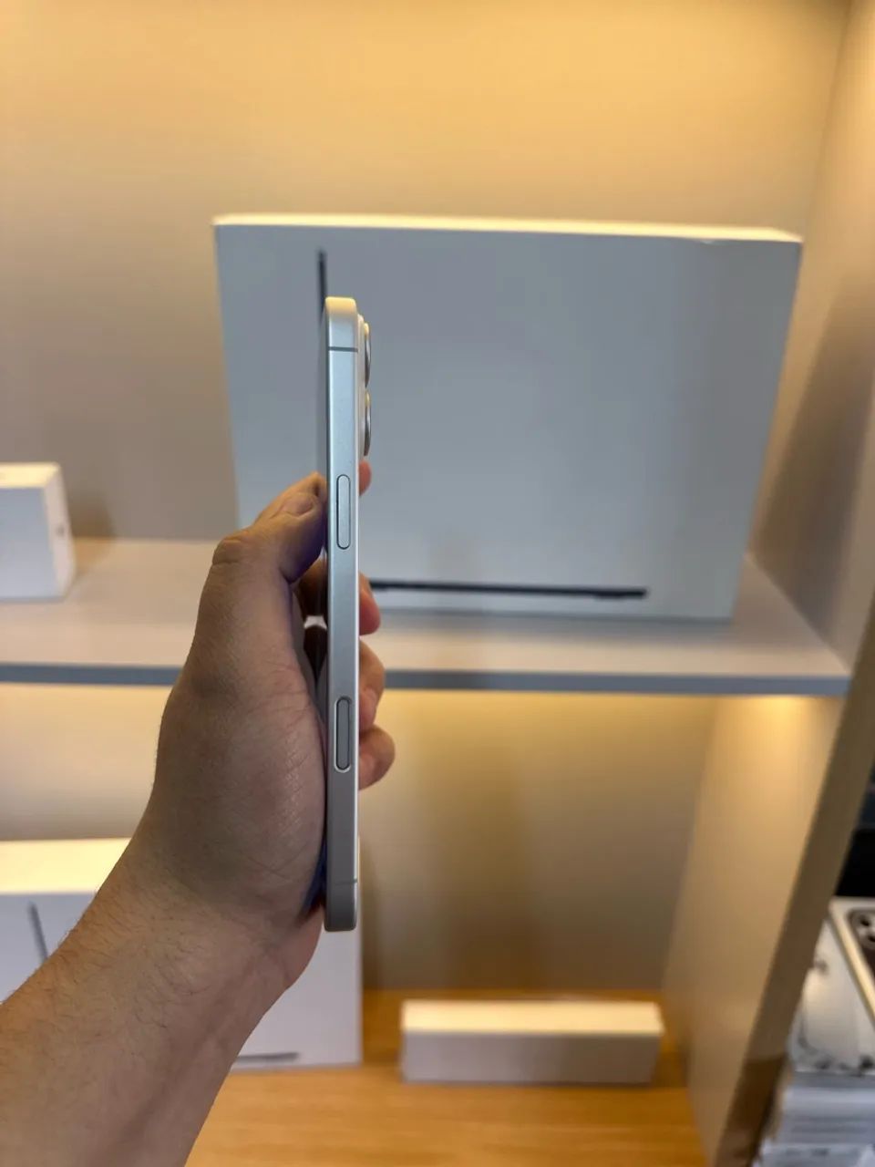 IPHONE 16 PLUS  128 GIGAS SEMINOVO - Foto 2