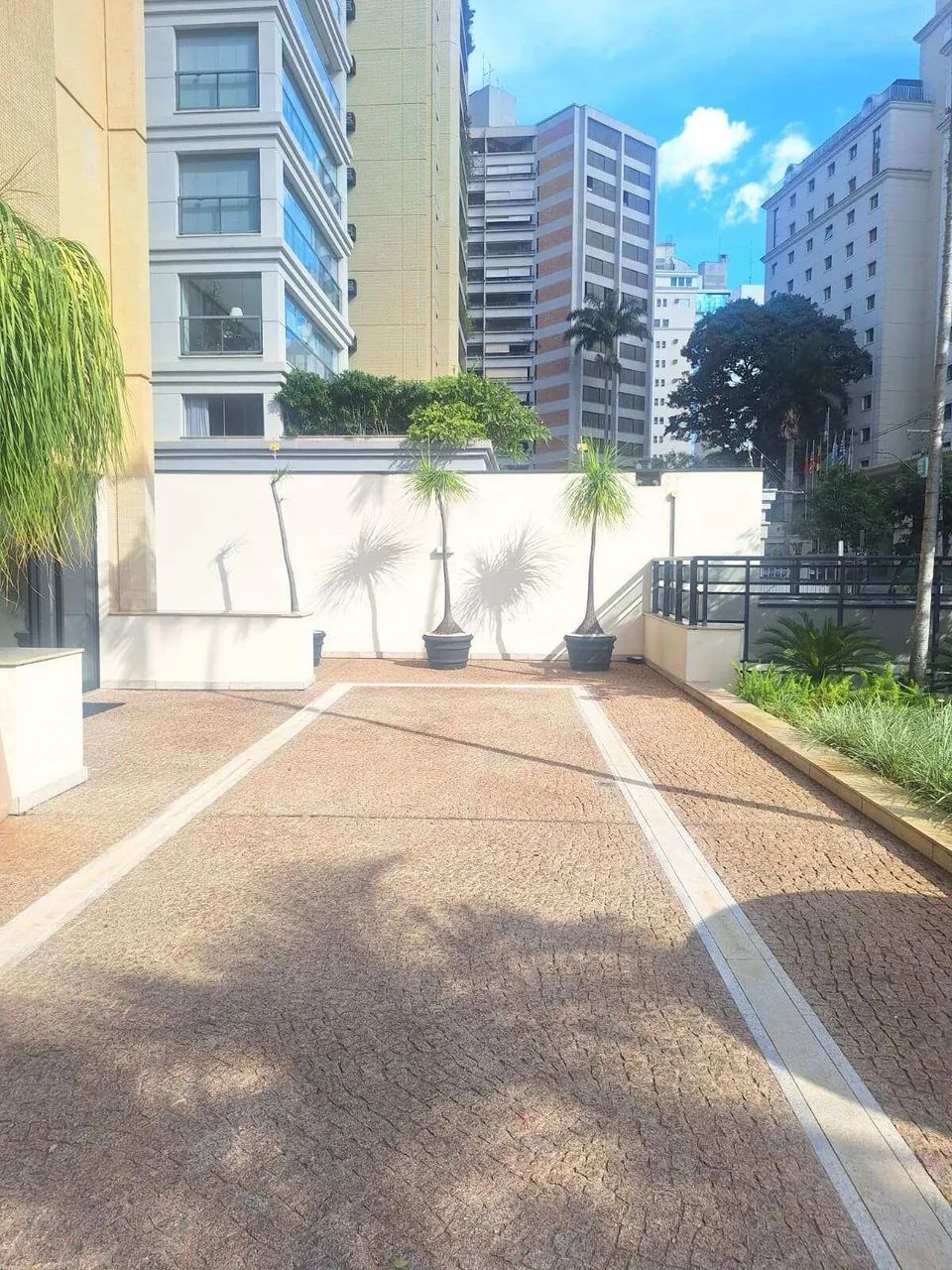 Apartamento à venda em Campinas, Cambuí, com 5 quartos, 330m² - Foto 2