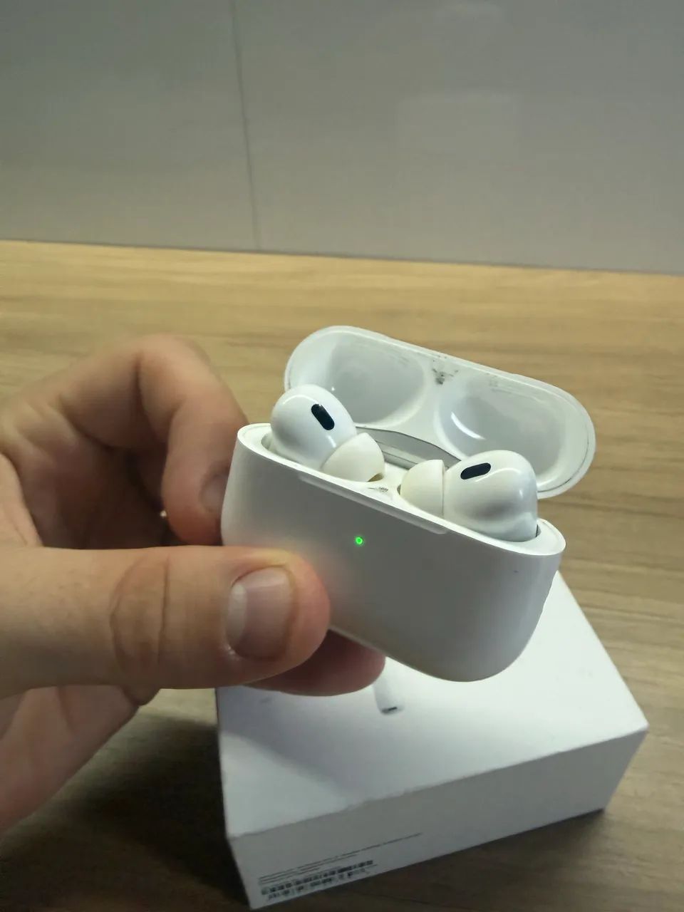 AirPods Pro 2 USB-C semi novo - Acessórios de Celular - Praia de