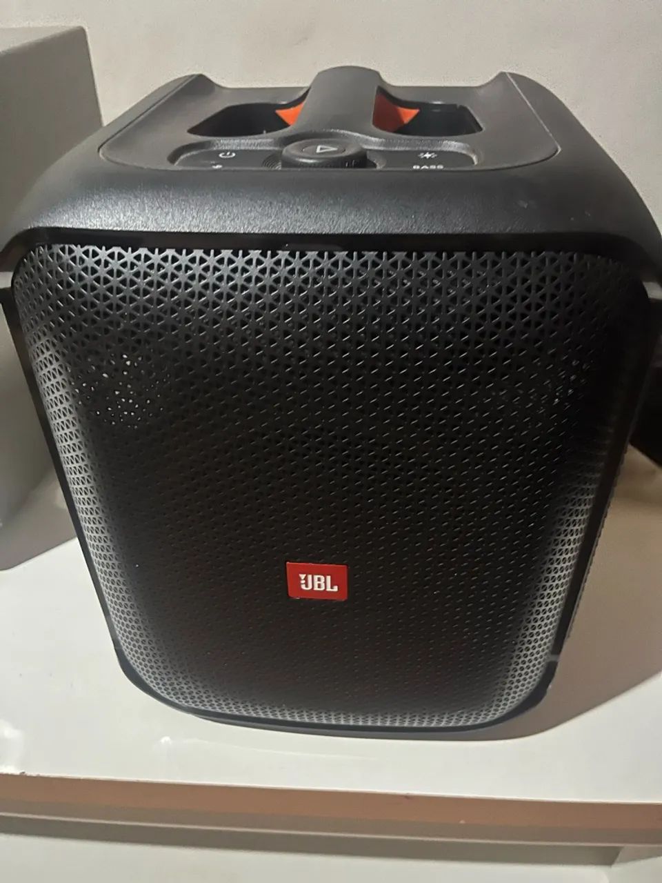 Caixa jbl encore