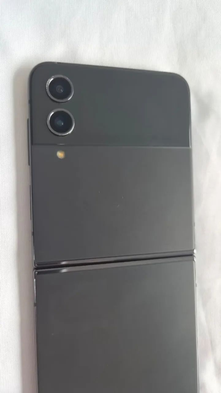 Samsung Z Flip 4 - Foto 5