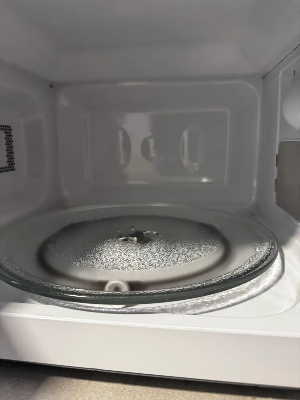 Microondas Midea Nunca usado - Foto 4
