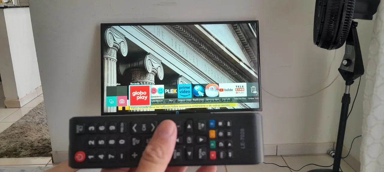 Tv smart Samsung 50 polegadas pega todos aplicativos linda de imagem  - Foto 3
