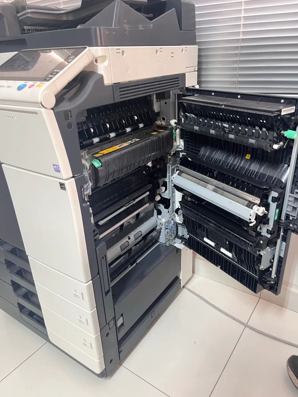 Konica Minolta Bizhub C368 - Foto 2