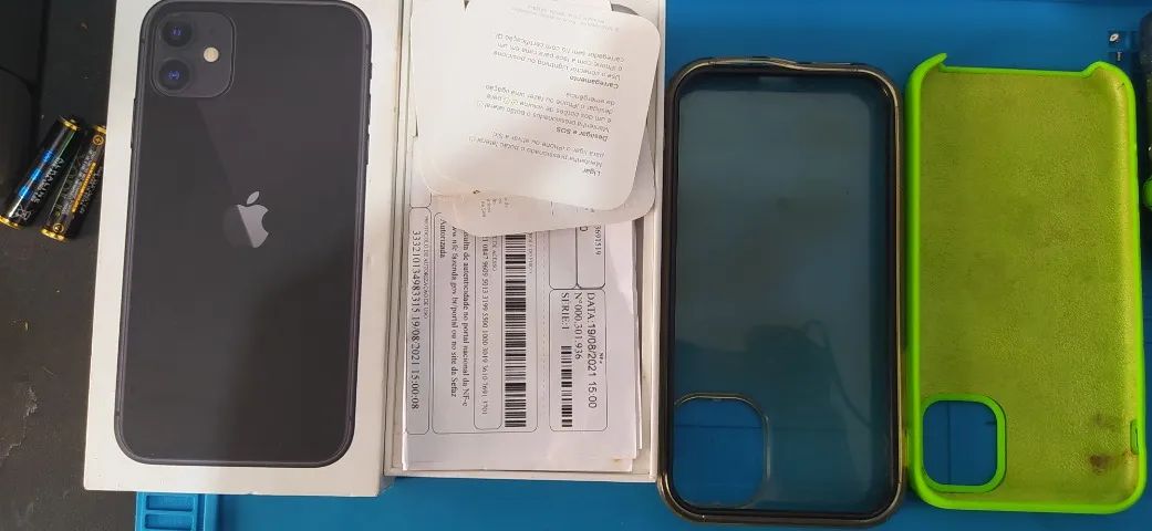 iPhone 11 64GB em bom estado com caixa e NF - Foto 3