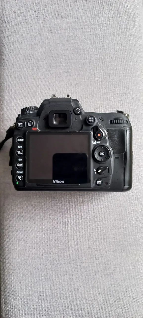 Vendo Corpo de Câmera Nikon D7000  - Foto 5