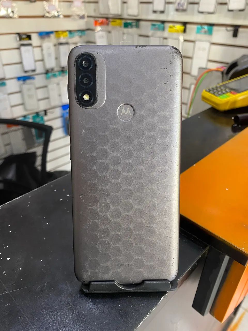 Celular motorola moto E20 