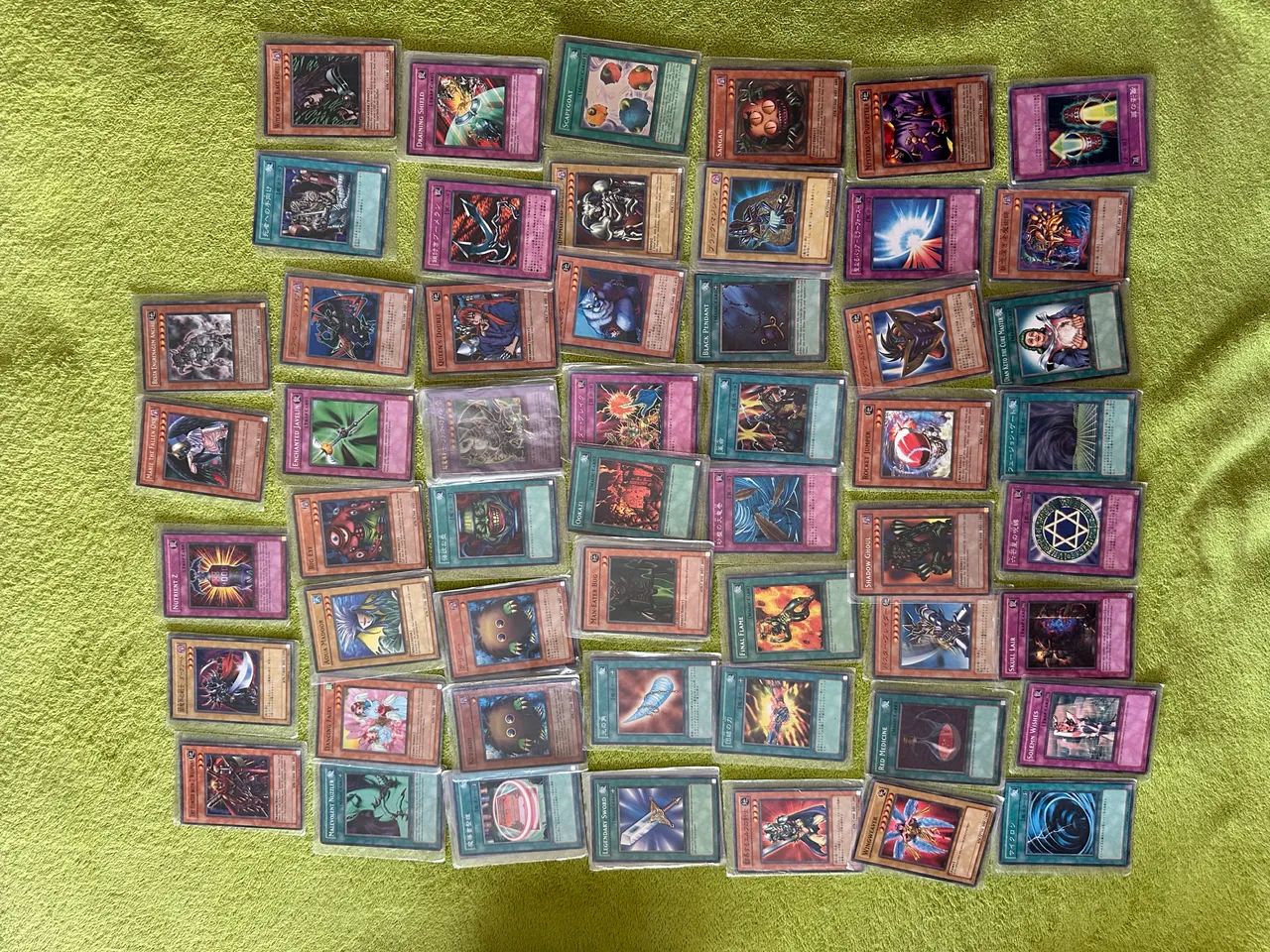 Cartas Yu-Gi-Oh modelo norte-americano - Foto 5