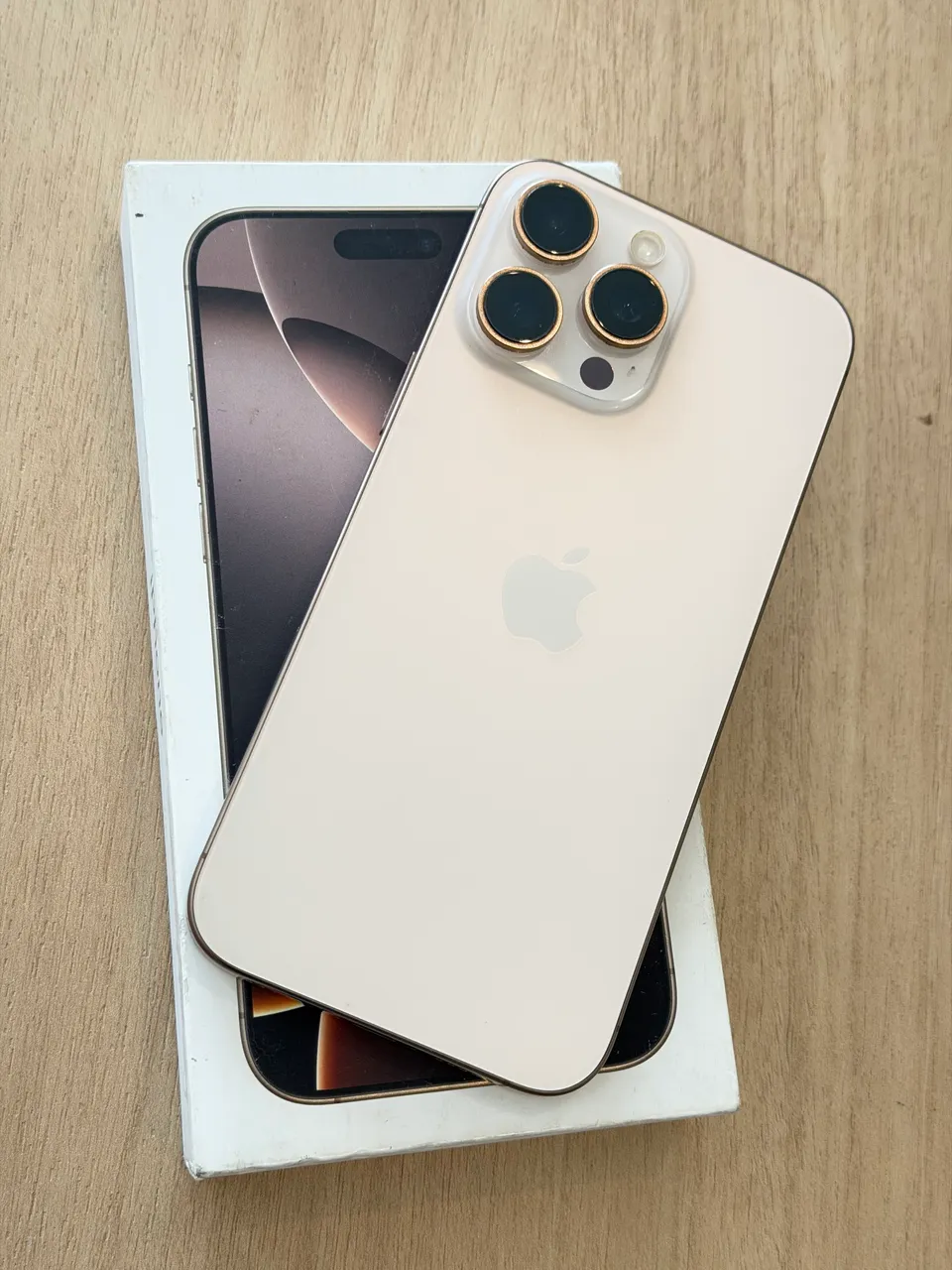 iPhone14ProMax(256GB.シルバー) Apple iPhone 14 Pro Max (256 GB) - Prateado | Parcelamento sem juros