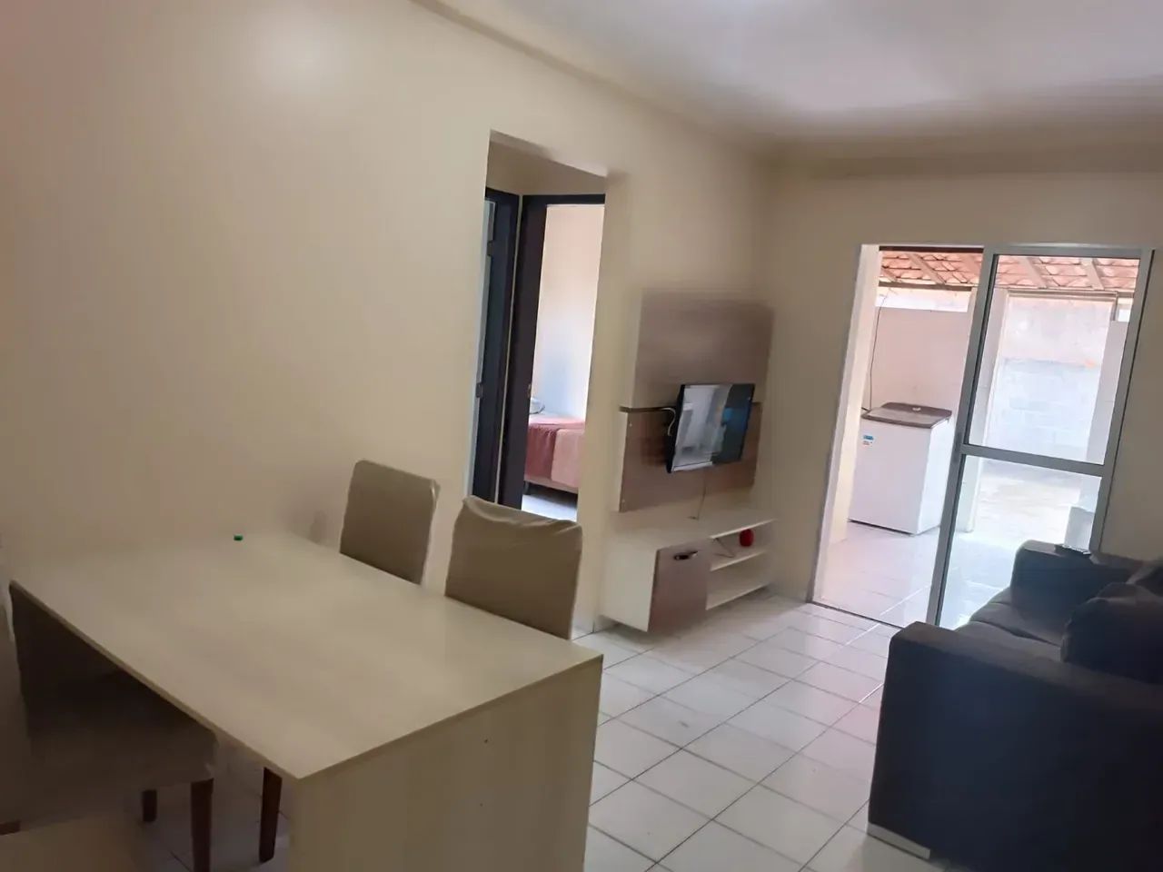 Apartamento 2/4 Mobiliado - Solar Sim - Bairro SIM