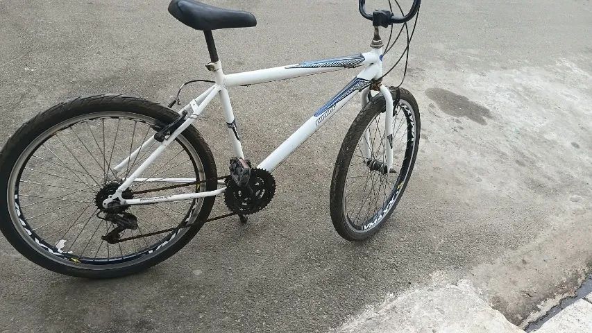 Bicicleta  - Foto 2