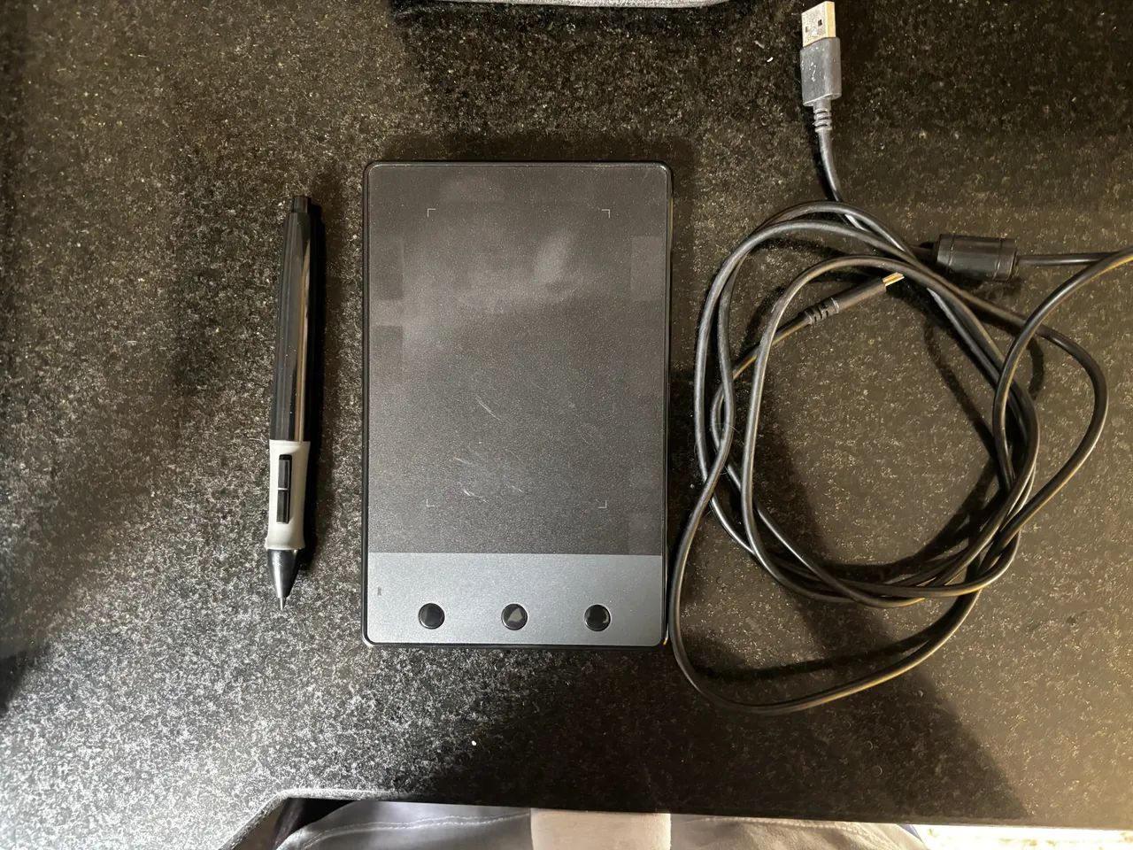 Mesa digitalizadora Huion Inspiroy 420 - Foto 3