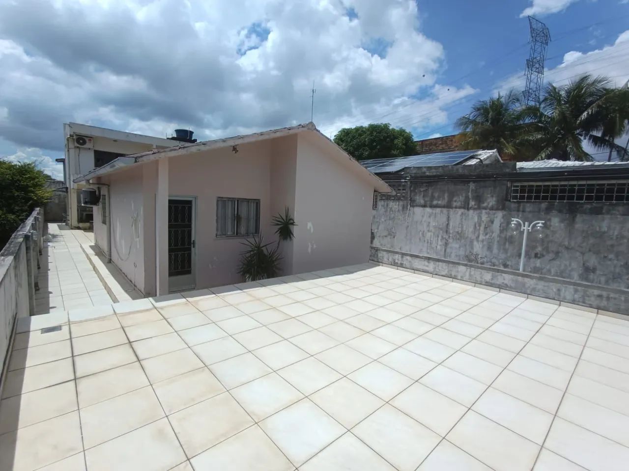 Vendo Casa Próx a Pemaza da Av das Torres 