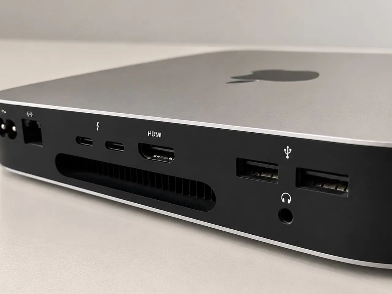 Computador Mac Mini M2 (2023) - Foto 3
