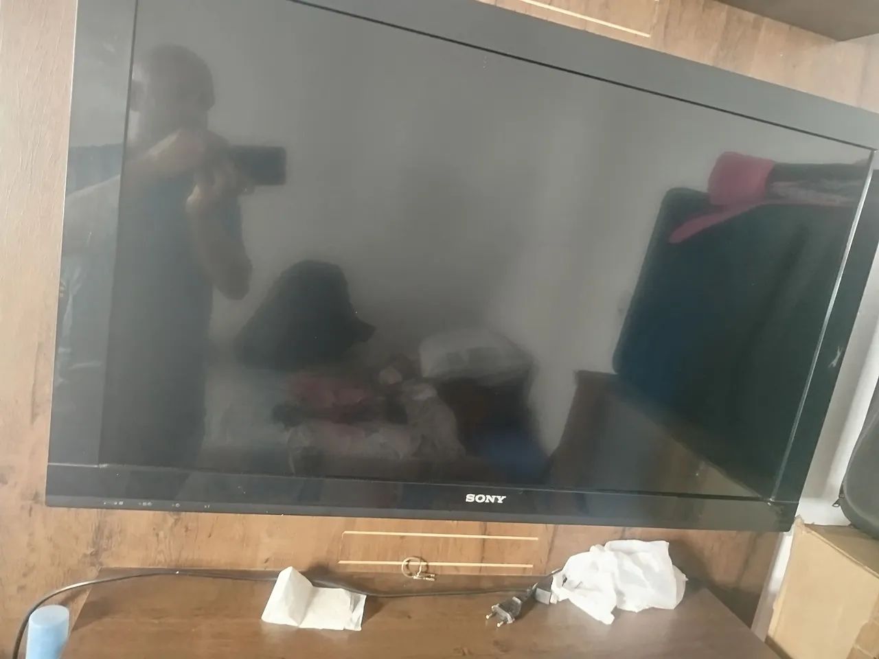 Vendo tv 40 polegadas mais painel a TV está funcionando normalmente não e smartv 