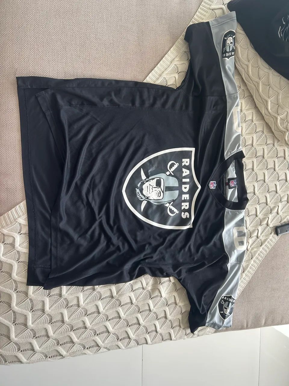 Camisa Raiders Over M original