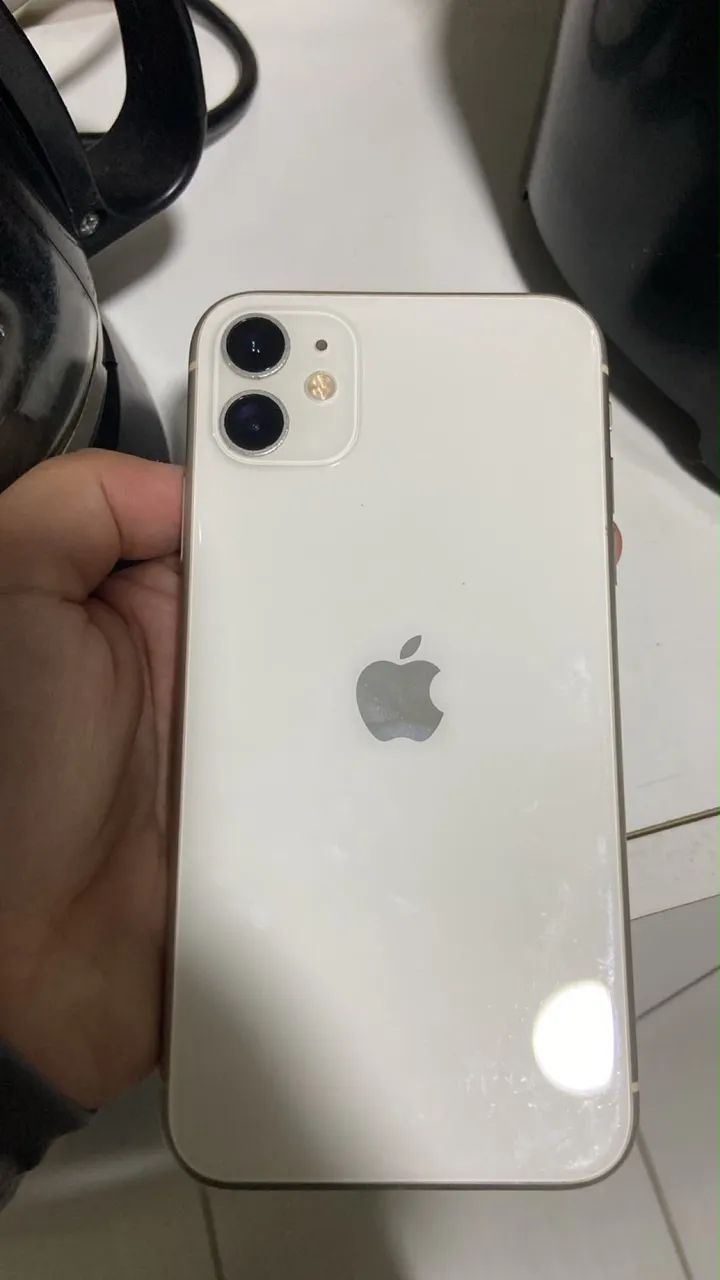 Vende se IPHONE 11 64 GB - Foto 2