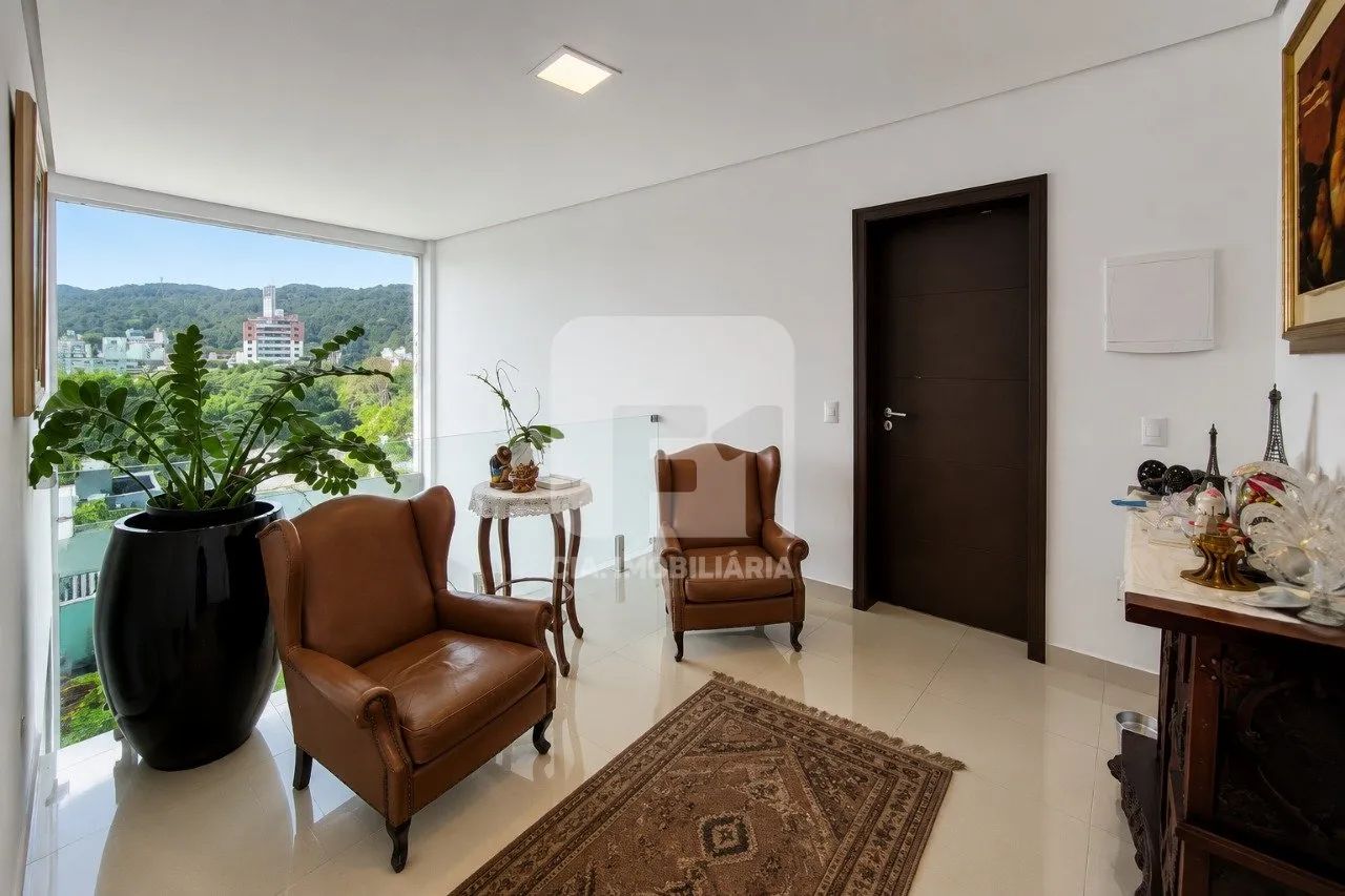 Casa de 4 suítes à venda no Córrego Grande - Foto 4