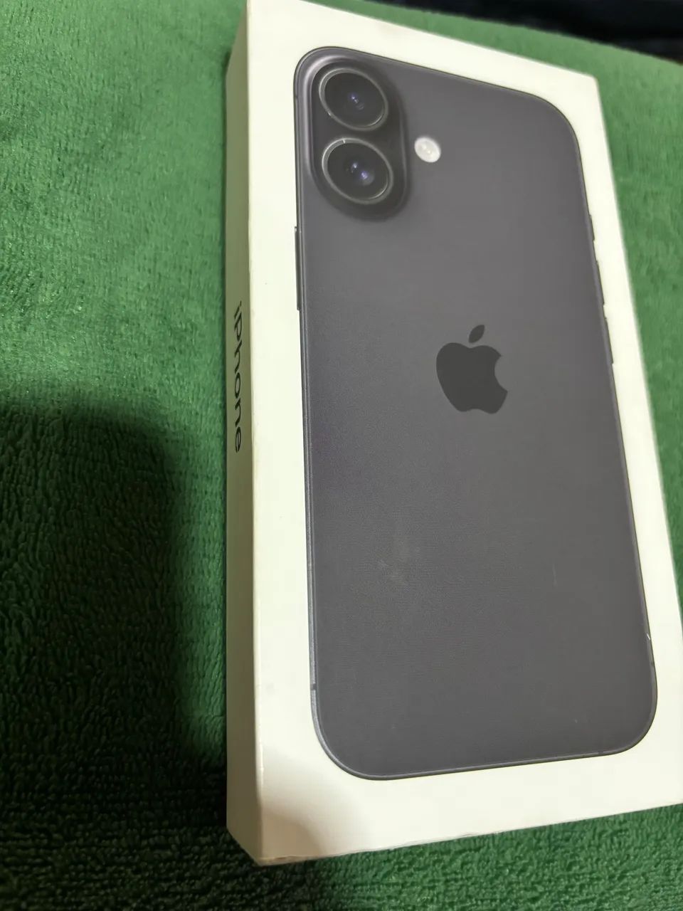 IPHONE 16 BLACK 256GB - LACRADO
